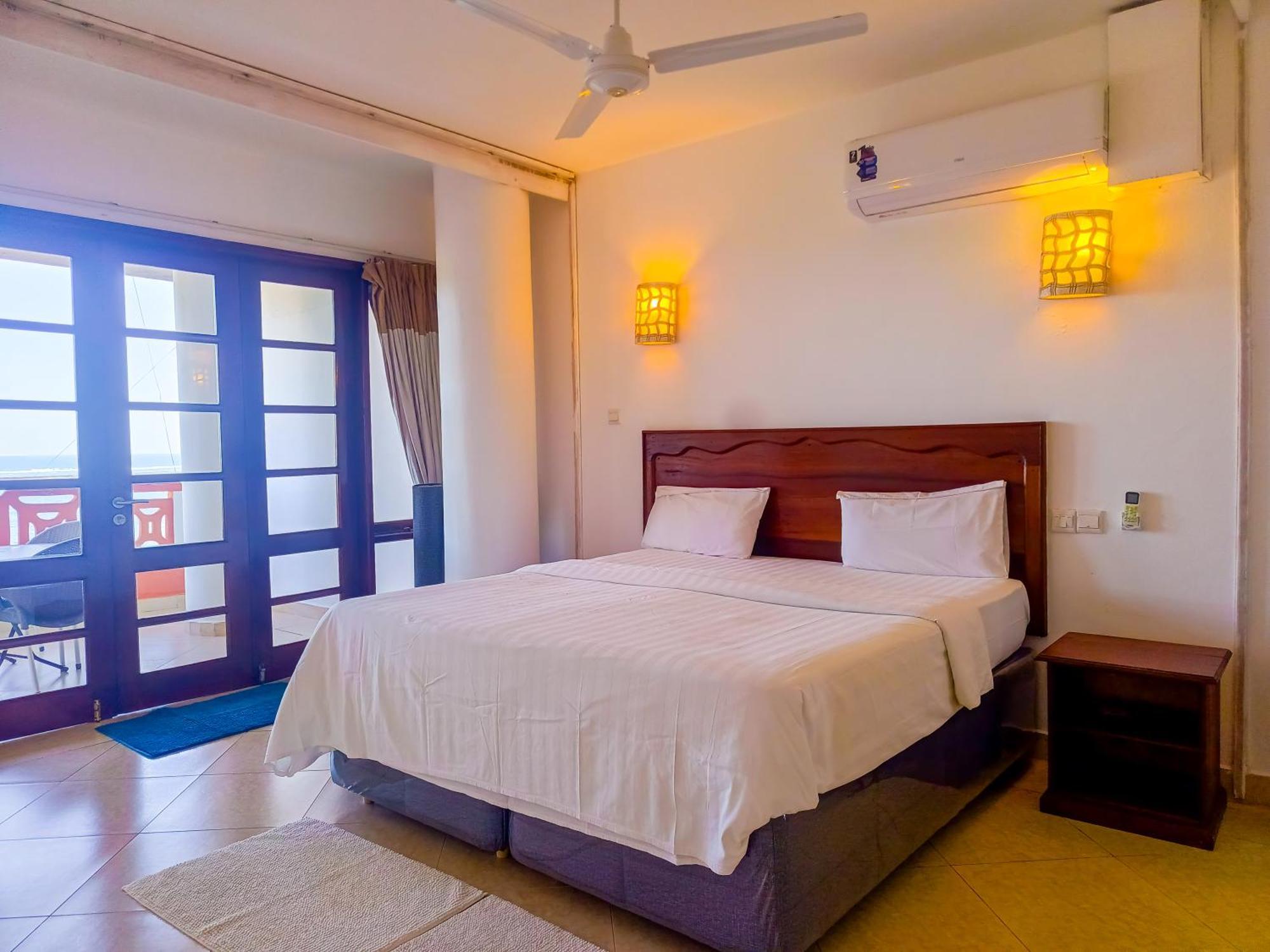 Ivory Beachfront Stays Mombasa Ngoại thất bức ảnh